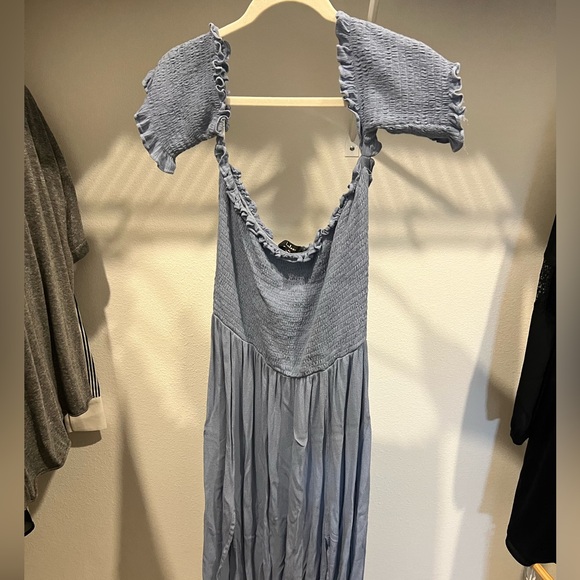 Lulus View from the Meadow Slate Blue Off-the-Shoulder Dress NWOT - Picture 4 of 4